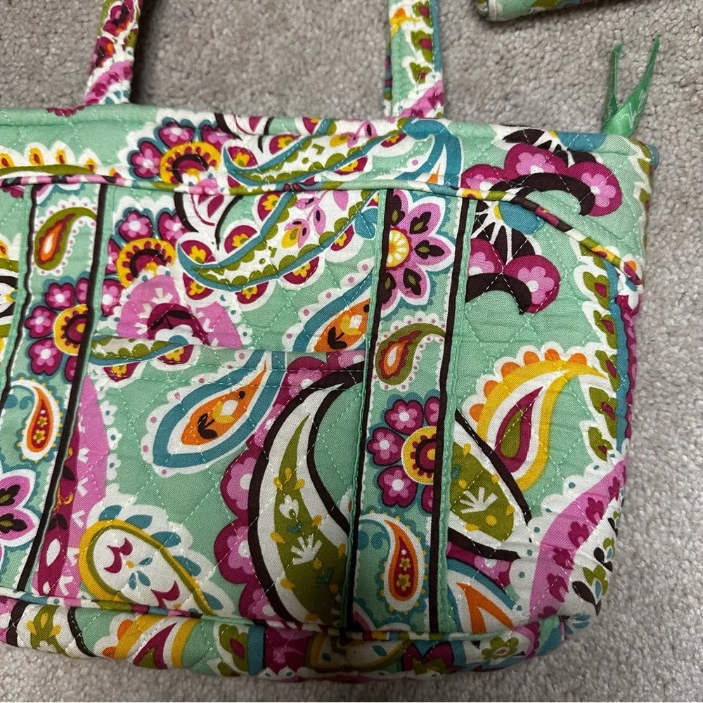 Vera Bradley Plum Crazy Tote & Turnlock Wallet – Retired Pattern - Picture 2 of 9